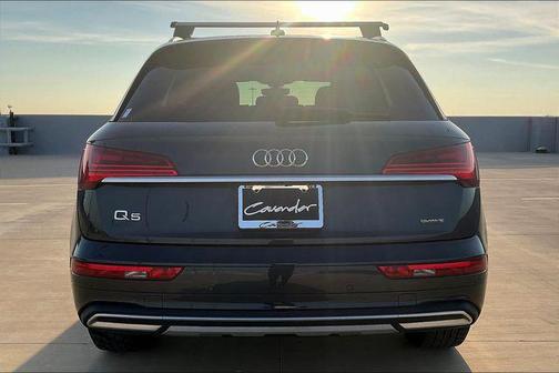 2023 Audi Q5 40 Premium Plus