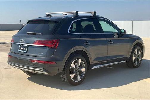 2023 Audi Q5 40 Premium Plus
