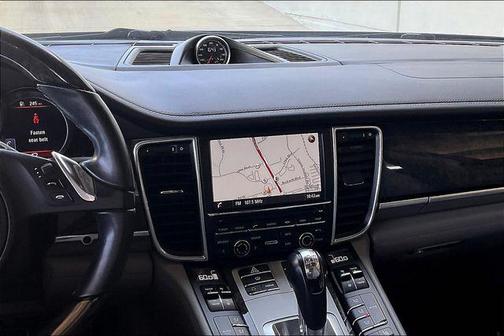 2013 Porsche Panamera GTS