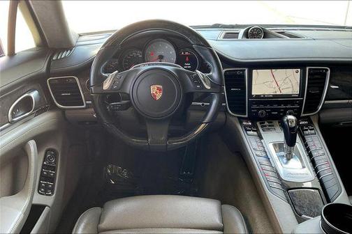 2013 Porsche Panamera GTS