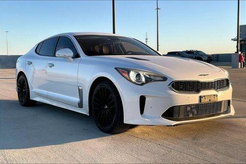 2018 Kia Stinger Base