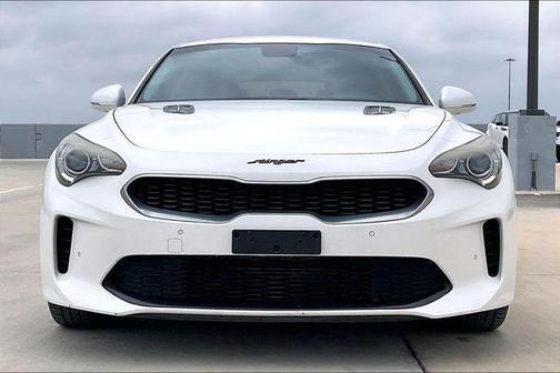2018 Kia Stinger Base