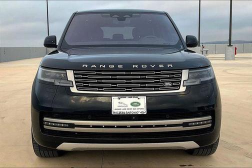 2023 Land Rover Range Rover P530 SE