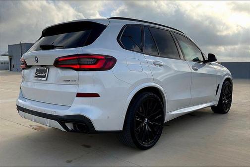 2023 BMW X5 sDrive40i