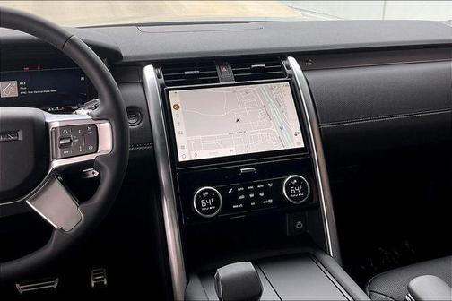 2025 Land Rover Discovery P300 Dynamic SE