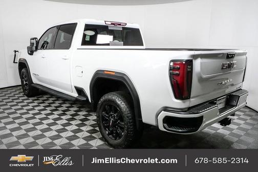 2024 GMC Sierra 2500 AT4