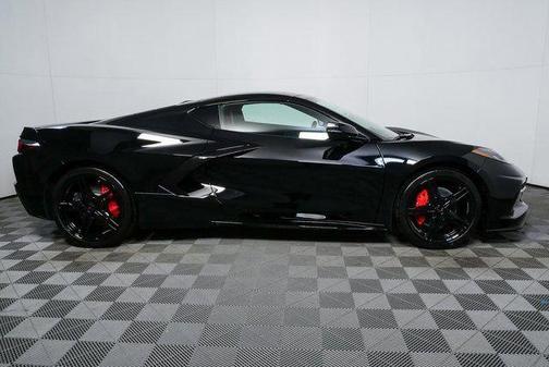 2026 Chevrolet Corvette Stingray w/1LT