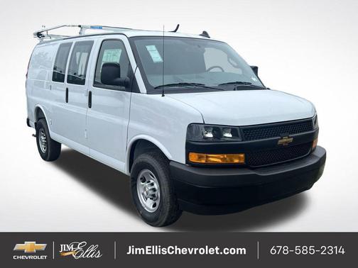 2025 Chevrolet Express 2500 RWD 2500 Regular Wheelbase WT