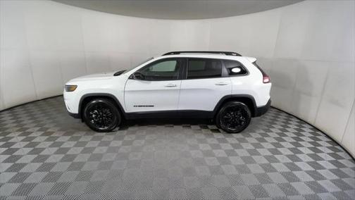 2023 Jeep Cherokee Altitude