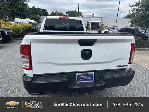 2024 RAM 2500 Tradesman Crew Cab 4x4 8' Box