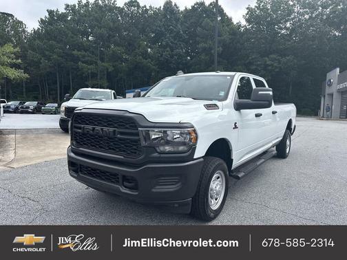 2024 RAM 2500 Tradesman Crew Cab 4x4 8' Box