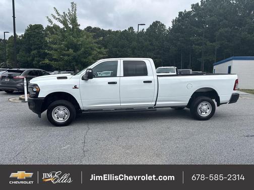 2024 RAM 2500 Tradesman Crew Cab 4x4 8' Box