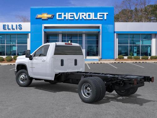 2025 Chevrolet Silverado 3500 WT