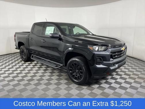 2025 Chevrolet Colorado WT