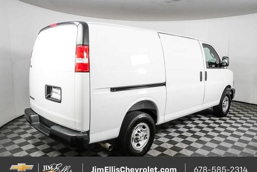 Summit White 2025 Chevrolet Express 2500 LT