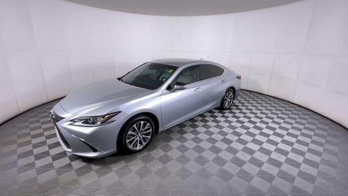 2022 Lexus ES 350 Base