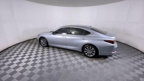 2022 Lexus ES 350 Base