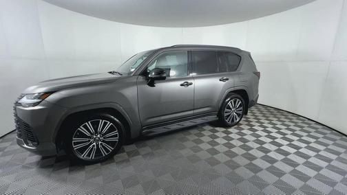 2023 Lexus LX 600 Luxury