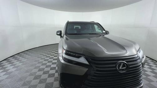 2023 Lexus LX 600 Luxury