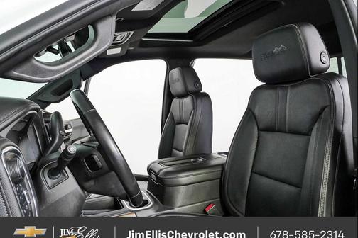 Iridescent Pearl Tricoat 2021 Chevrolet Silverado 1500 High Country