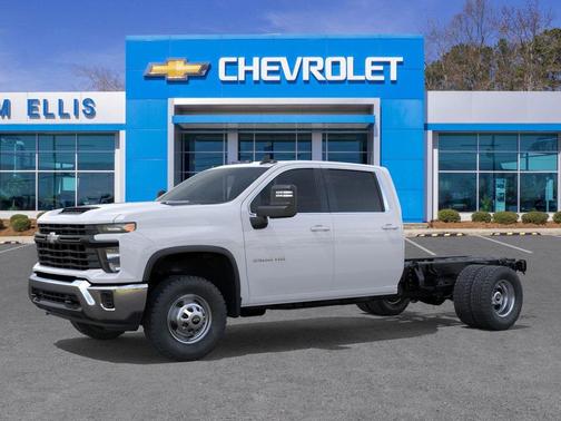 2025 Chevrolet Silverado 3500 WT