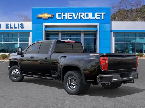 2026 Chevrolet Silverado 3500 LT