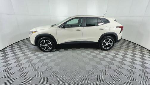 2026 Chevrolet Trax FWD 1RS