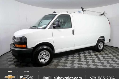 2025 Chevrolet Express 2500 RWD 2500 Regular Wheelbase WT