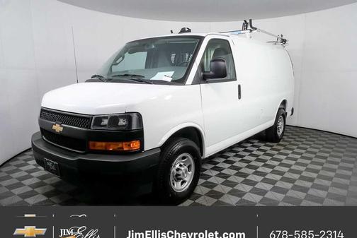 2025 Chevrolet Express 2500 RWD 2500 Regular Wheelbase WT