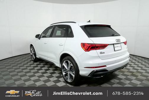 2022 Audi Q3 45 S line Premium Plus