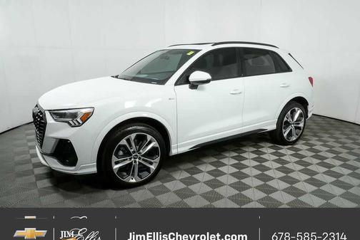 2022 Audi Q3 45 S line Premium Plus
