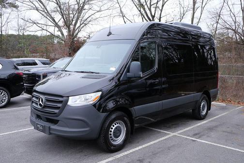 2024 Mercedes-Benz Sprinter 2500 Standard Roof