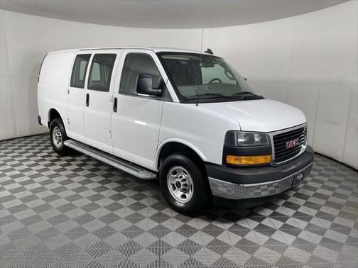 2023 GMC Savana 2500 Work Van
