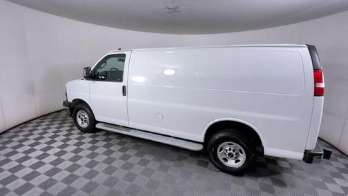 2023 GMC Savana 2500 Work Van