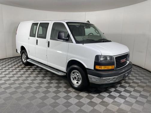 2023 GMC Savana 2500 Work Van