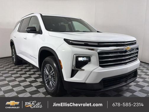 2024 Chevrolet Traverse LT