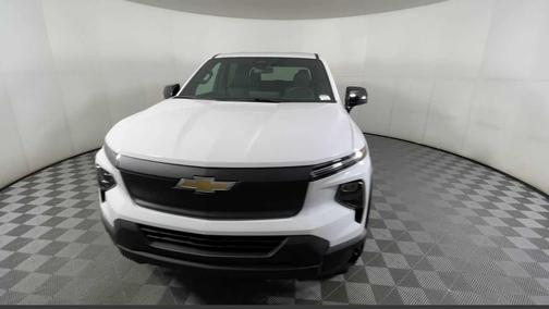 Summit White 2024 Chevrolet Silverado EV Work Truck