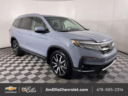2022 Honda Pilot Touring 8-Passenger