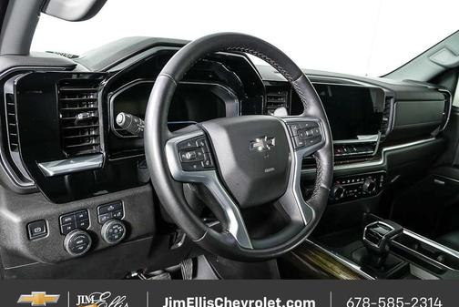 Black 2022 Chevrolet Silverado 1500 RST