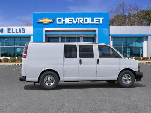 2025 Chevrolet Express 2500 RWD 2500 Regular Wheelbase WT