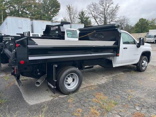 2025 Chevrolet Silverado 3500 WT