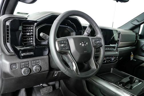 2026 Chevrolet Silverado 2500 Crew Cab, Standard Bed, XR2, 4WD