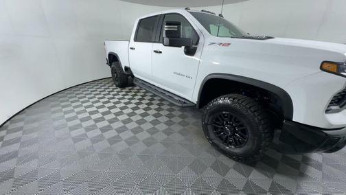 2026 Chevrolet Silverado 2500 ZR2