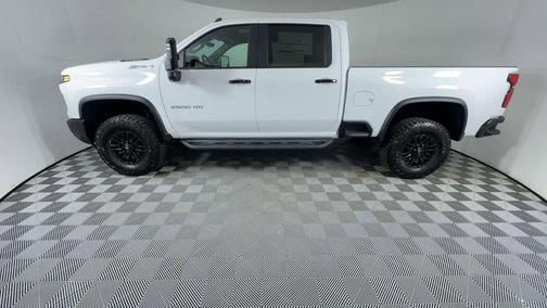 2026 Chevrolet Silverado 2500 ZR2