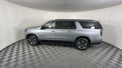 2026 Chevrolet Suburban Z71, 4WD