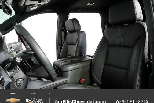 2023 Chevrolet Tahoe 4WD RST