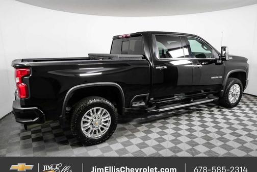 Mosaic Black Metallic 2022 Chevrolet Silverado 2500 High Country