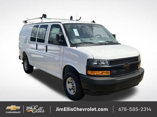 2025 Chevrolet Express 2500 RWD 2500 Regular Wheelbase WT