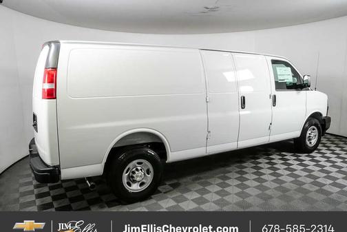 Summit White 2026 Chevrolet Express 2500 LT