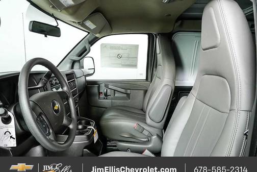 Summit White 2026 Chevrolet Express 2500 LT